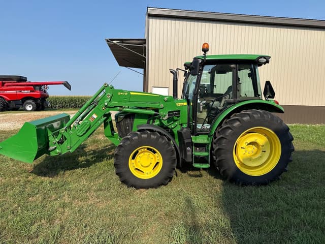Image of John Deere 5125R equipment image 1