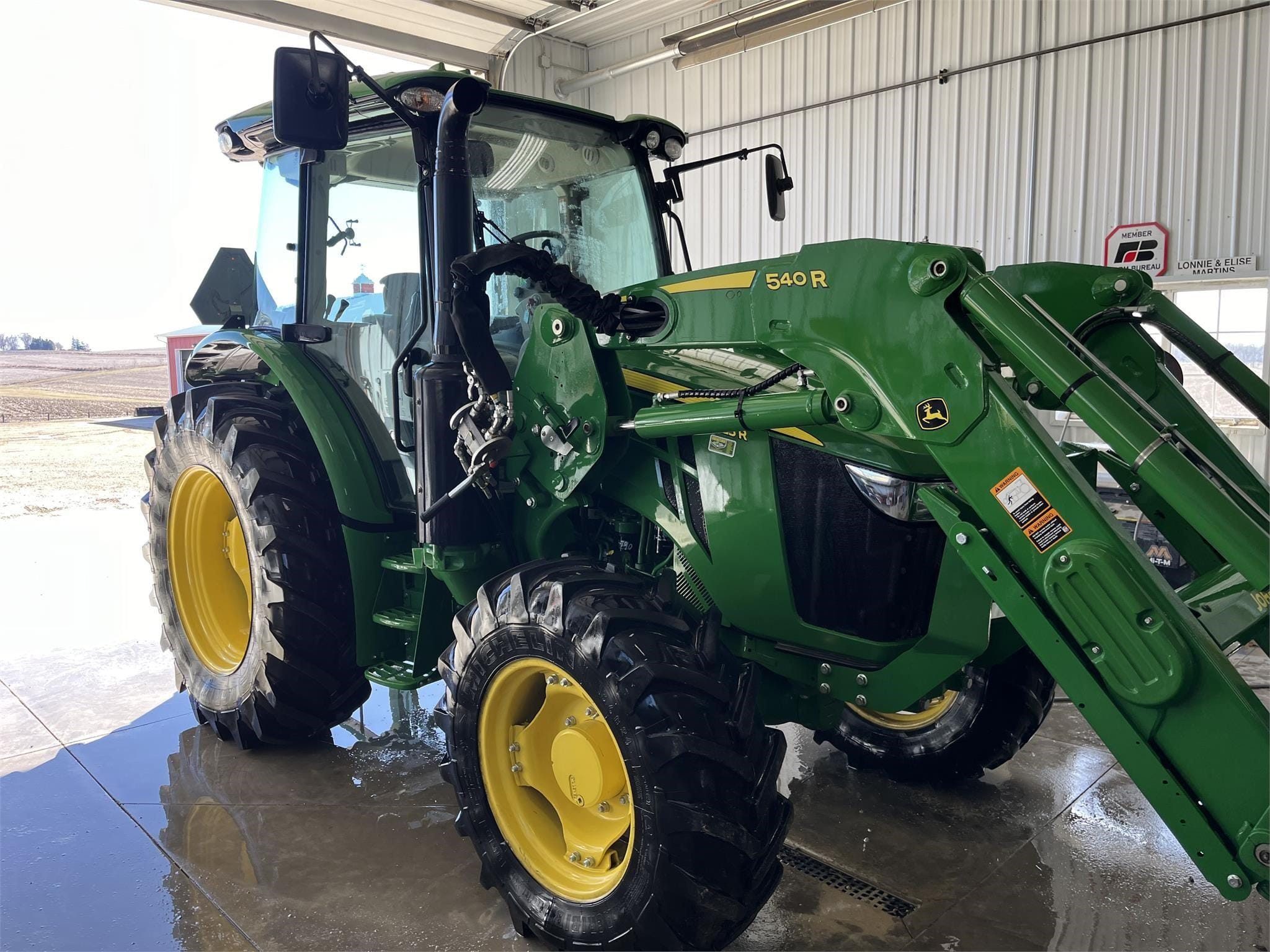 2018 John Deere 5125R Equipment Image0