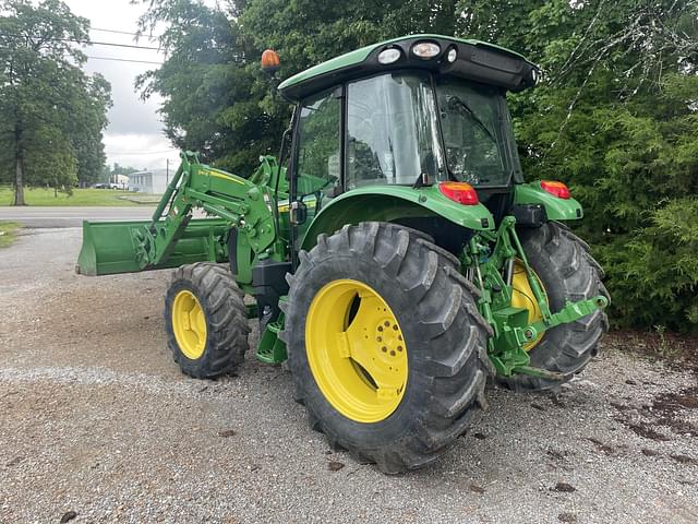 Image of John Deere 5125R equipment image 3