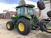 Thumbnail image John Deere 5125R 3