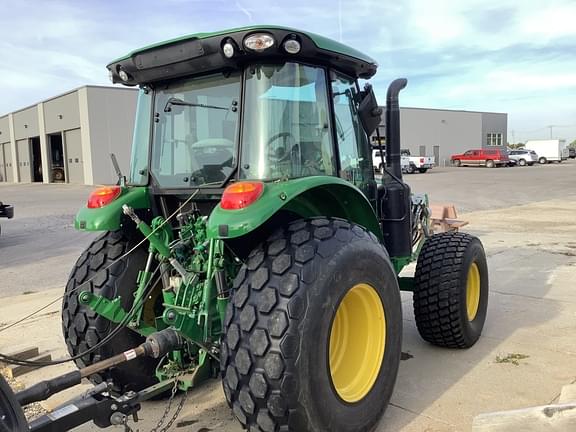 Image of John Deere 5125R equipment image 3