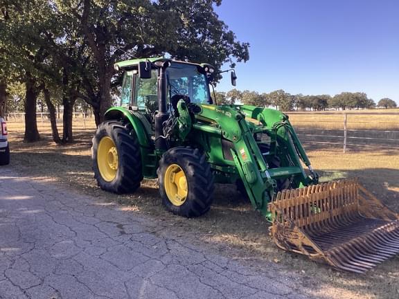 Image of John Deere 5125R equipment image 3