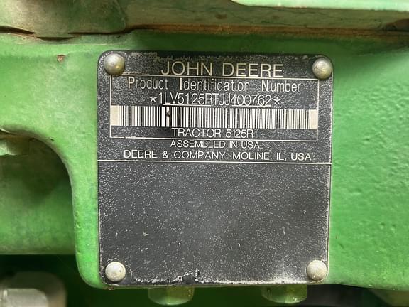 Image of John Deere 5125R equipment image 2
