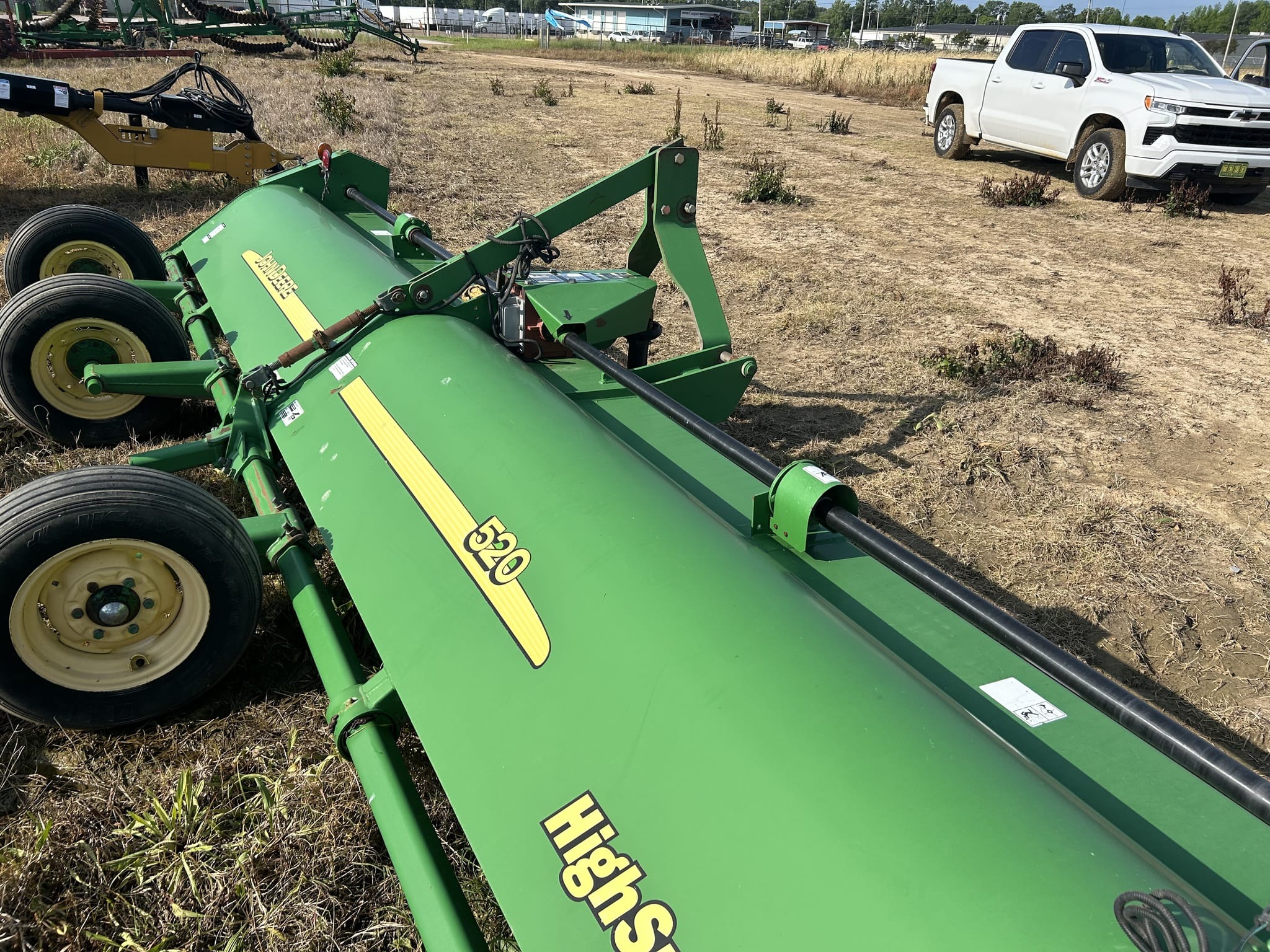 2018 John Deere 520 Equipment Image0
