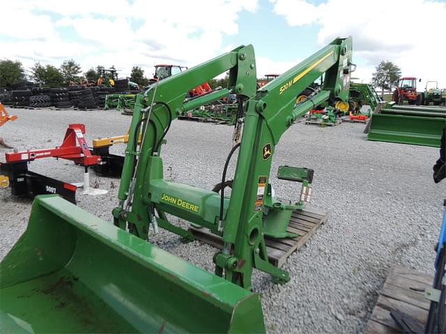 Image of John Deere 520M equipment image 1