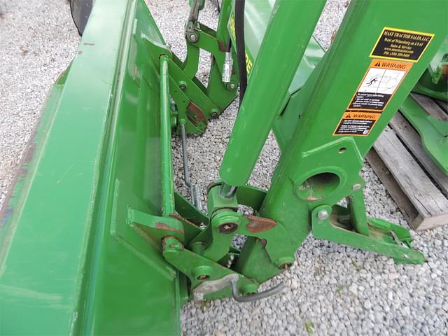 Image of John Deere 520M equipment image 3