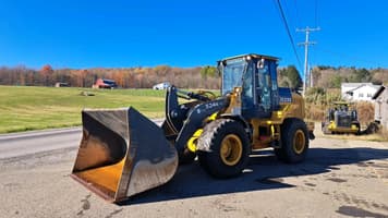 Main image John Deere 524KII