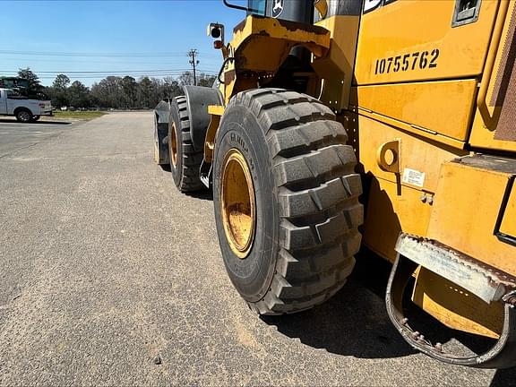 Image of John Deere 544K-II equipment image 4