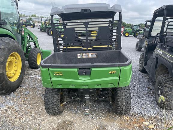 Image of John Deere XUV 560E equipment image 4