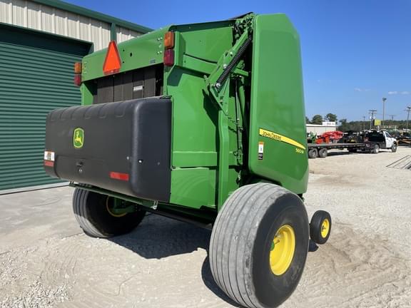 Image of John Deere 560M equipment image 4