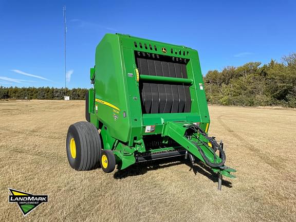 Image of John Deere 560M equipment image 2