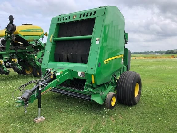 Main image John Deere 560M