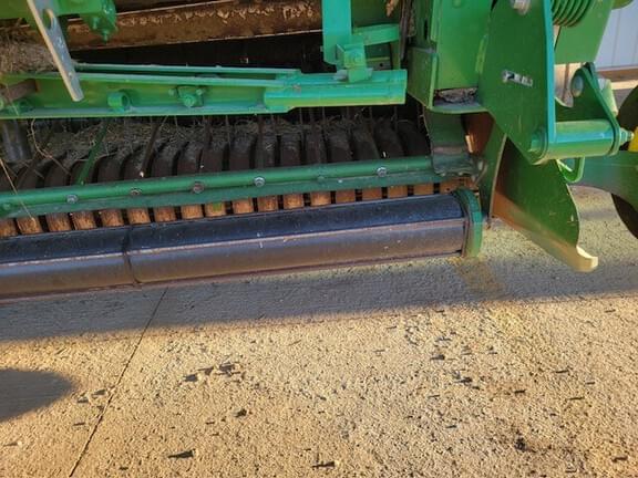 Image of John Deere 560M equipment image 2