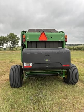 Image of John Deere 560M equipment image 3