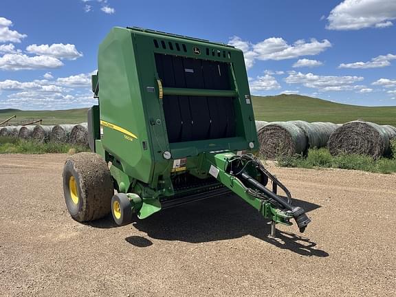 Image of John Deere 560M equipment image 2