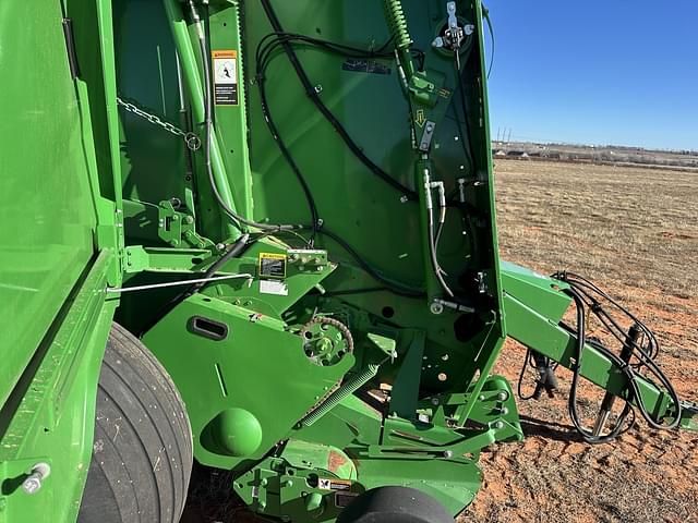 Image of John Deere 560M equipment image 2