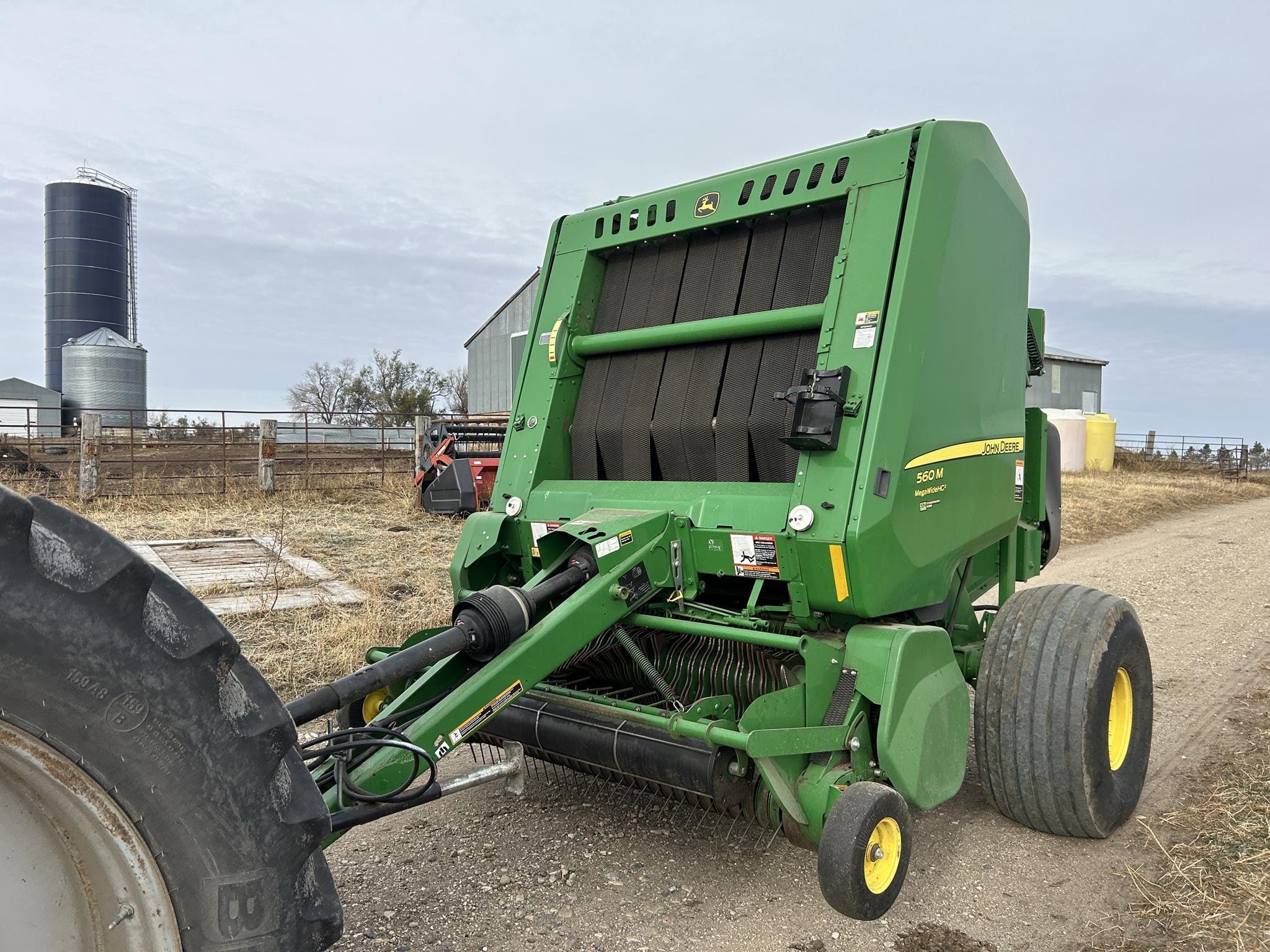 2018 John Deere 560M Equipment Image0
