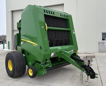 Main image John Deere 560M