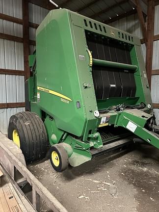 Image of John Deere 560M equipment image 1