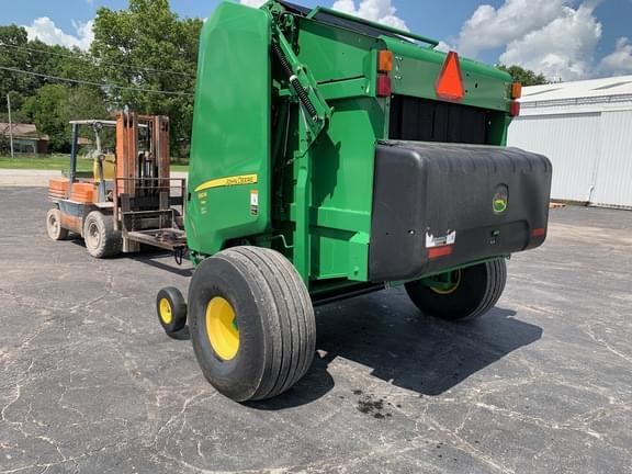 Image of John Deere 560M Silage equipment image 2
