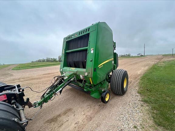 Image of John Deere 560M equipment image 4