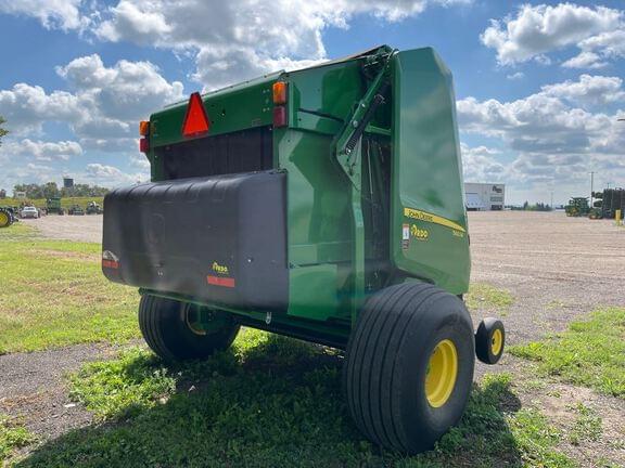 Image of John Deere 560M equipment image 4