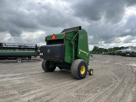 Image of John Deere 560M equipment image 4