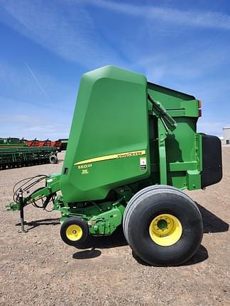 Image of John Deere 560M equipment image 1