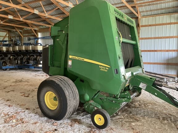 Image of John Deere 560M equipment image 1