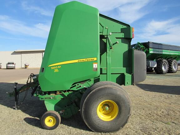 Image of John Deere 560M equipment image 1