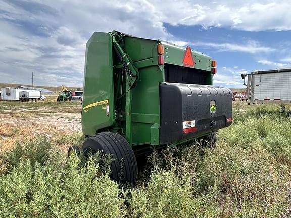 Image of John Deere 560M equipment image 4