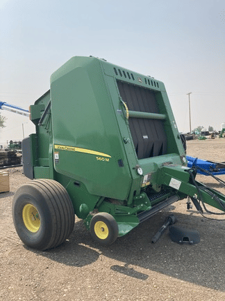 Main image John Deere 560M