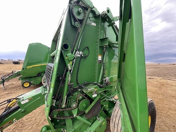 Image of John Deere 560M Silage equipment image 1