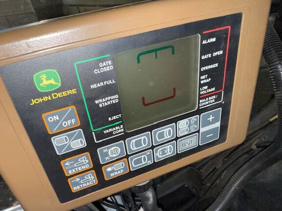 Image of John Deere 560M equipment image 2