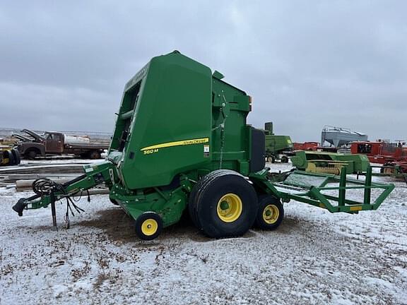 Image of John Deere 560M equipment image 1