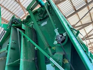 Main image John Deere 560M 10