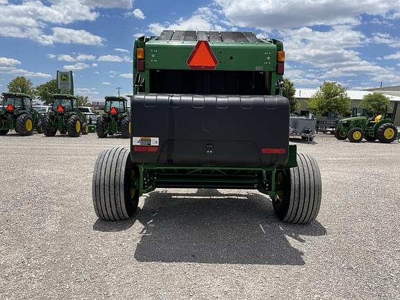 Image of John Deere 560M equipment image 3