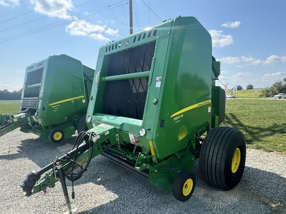 Main image John Deere 560M