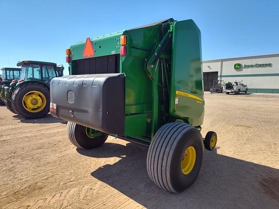 Image of John Deere 560M equipment image 4