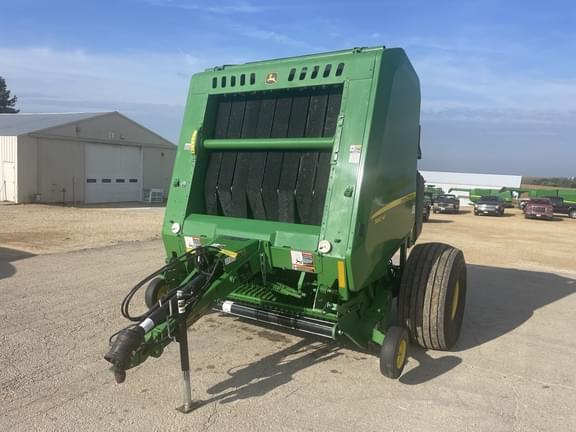 Image of John Deere 560M equipment image 1