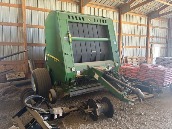 Image of John Deere 560M equipment image 2