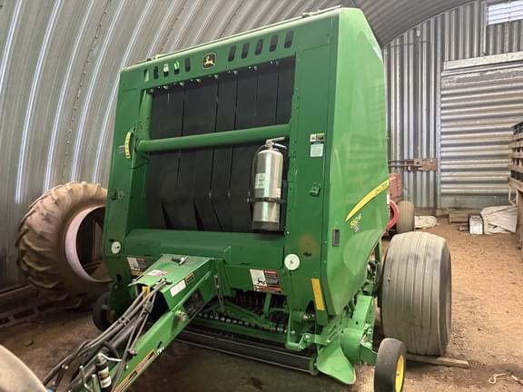 Image of John Deere 560M equipment image 2