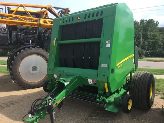 Main image John Deere 560M