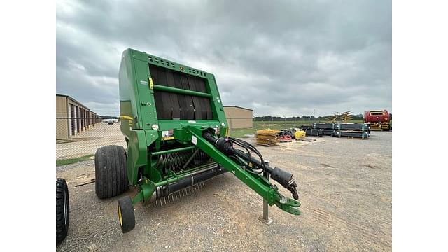 Image of John Deere 560M equipment image 1