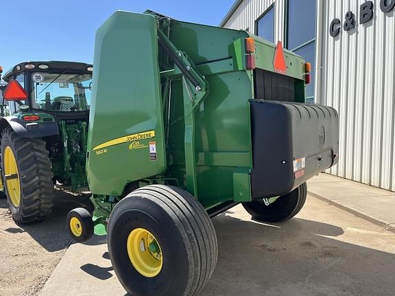 Image of John Deere 560M equipment image 3