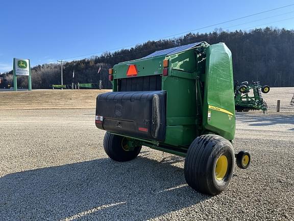 Image of John Deere 560M equipment image 3