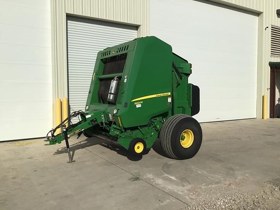 Image of John Deere 560M Primary image