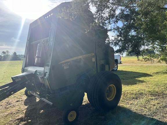 Image of John Deere 560M equipment image 4