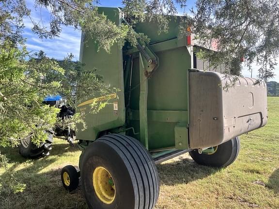 Image of John Deere 560M equipment image 3