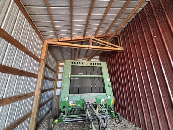 Image of John Deere 560M equipment image 4